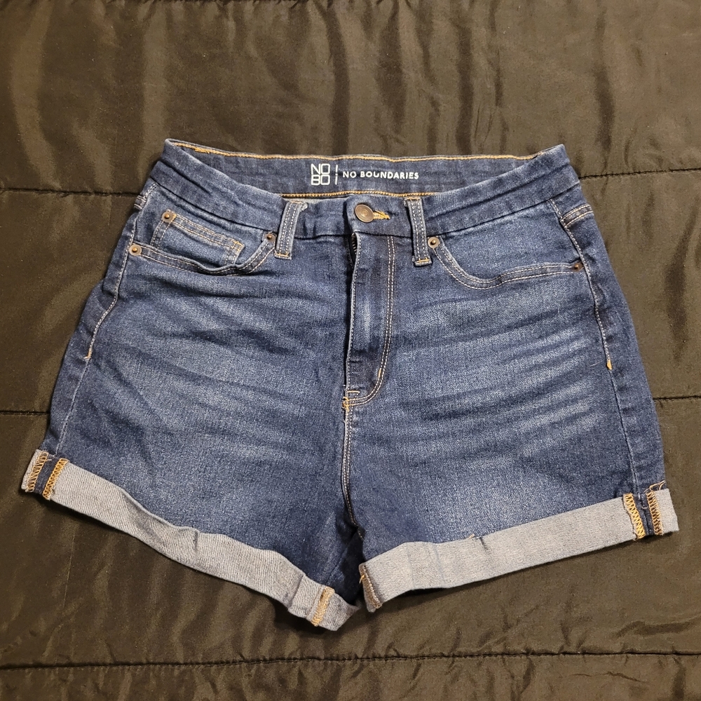 Woman's Jean shorts